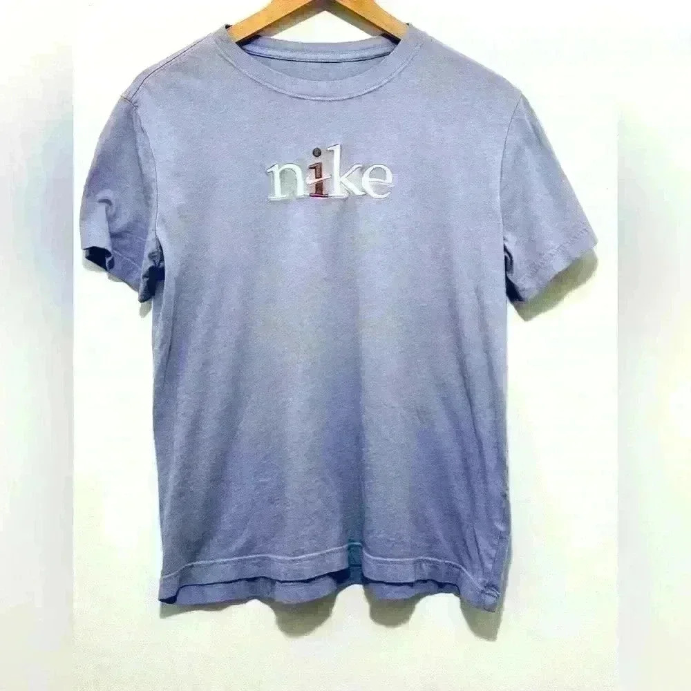 Nike The Nike Tee Loose Fit, Girls Youth Size XL, Lavender with Embroidered Logo